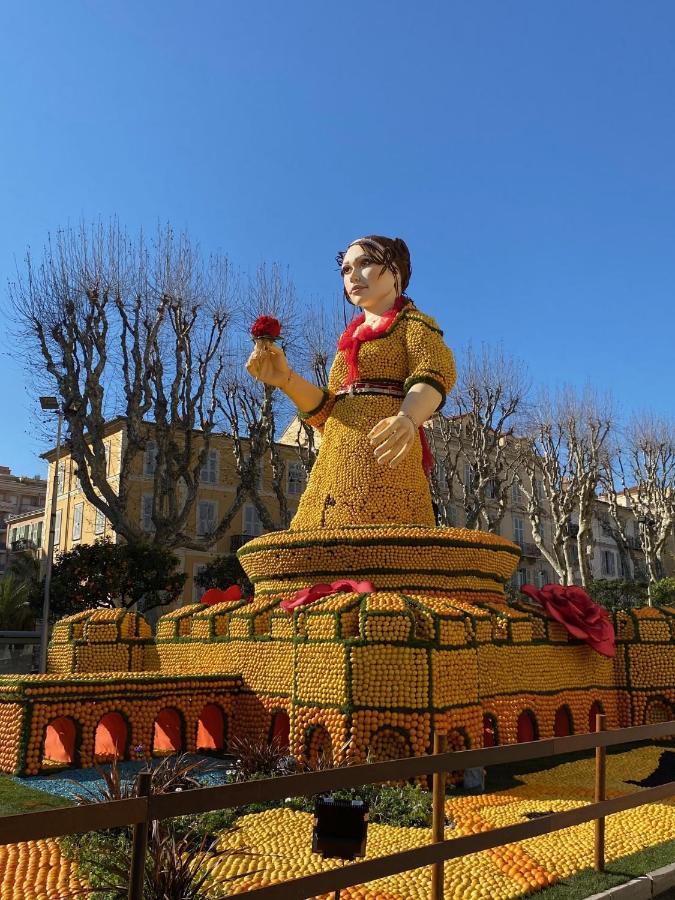 Queen Riviera : Climatisation, Parking, Terrasse 멍똥 외부 사진